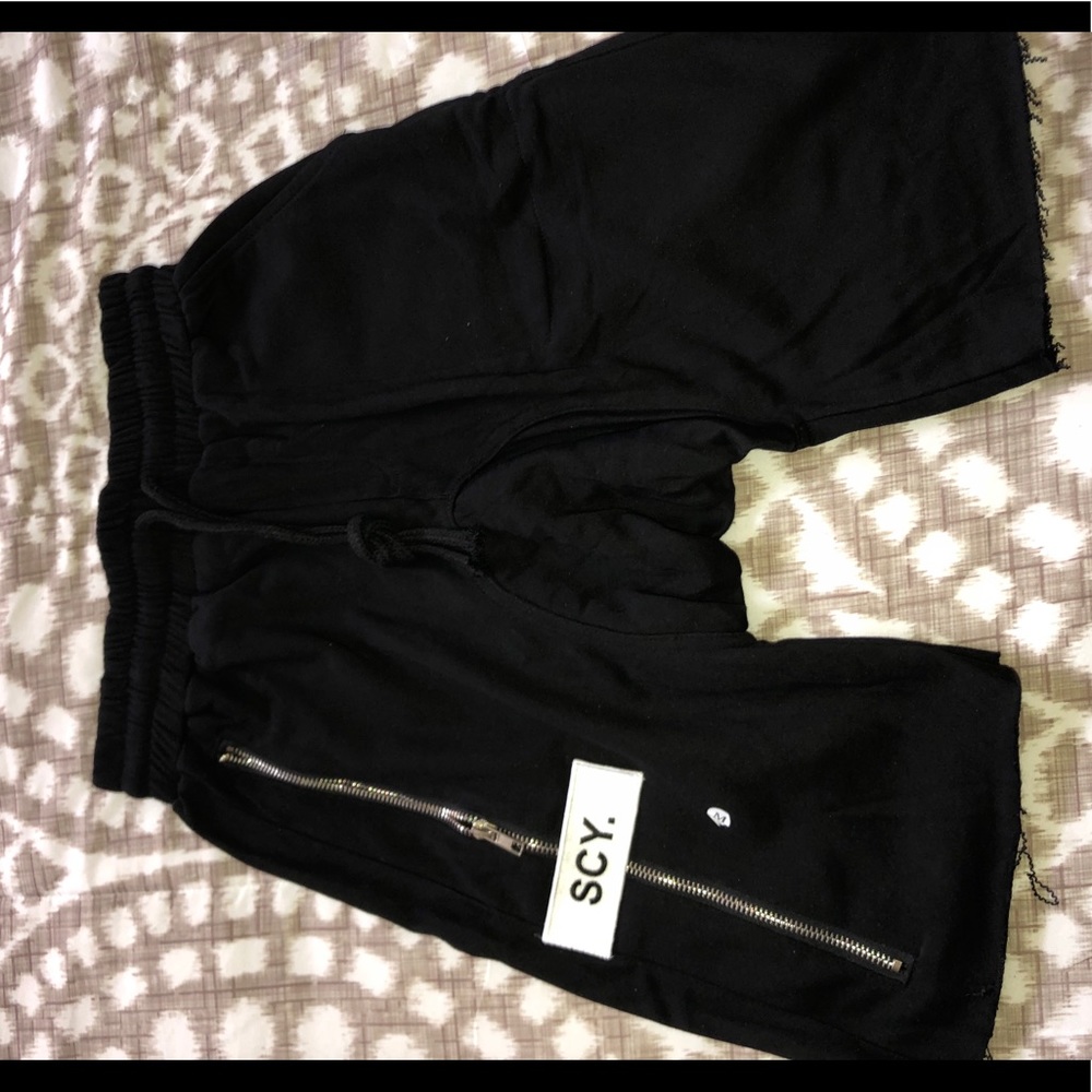 SCY PATCH SHORTS